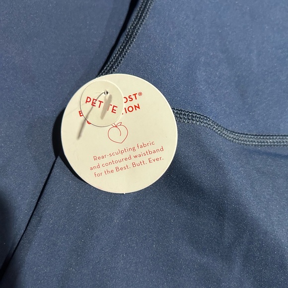 Spanx Booty Boost Flare Legging Petite - XL - Picture 2 of 5